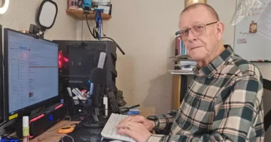Lifelong tech enthusiast Pete Middleton
