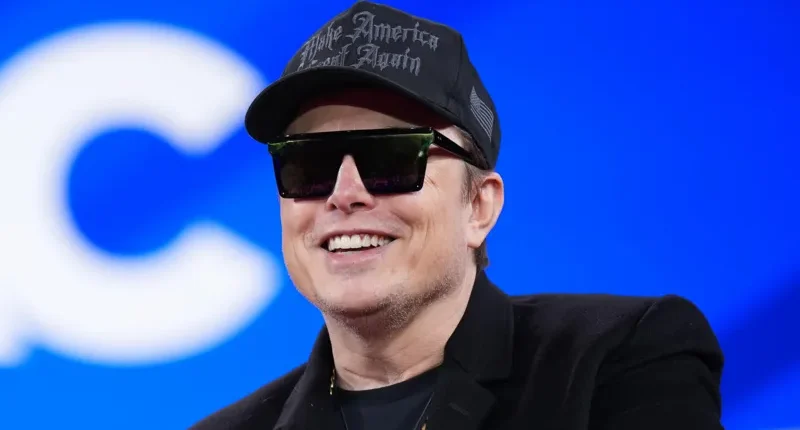 Musk becomes world's first half-trillionaire
