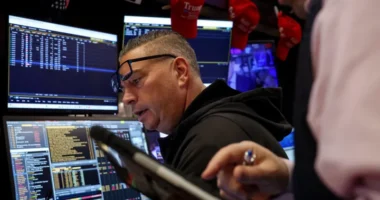 US and Asia stocks slide as AI jitters persist