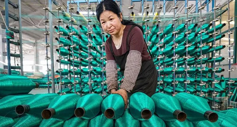 China's economy grows faster than expected despite Iran war